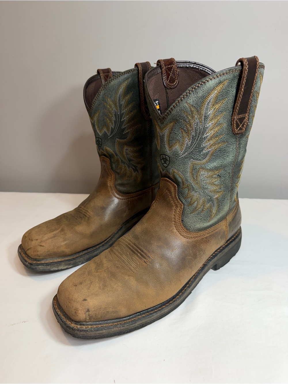 Mens Ariat Sierra square steel toe leather work boots size 10.5